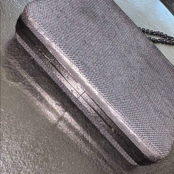 WHBM Pewter/Gray/Silver Sequin Box Clutch with Paper Clip Chain Strap - Picture 8 of 13